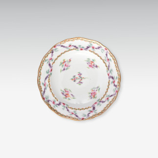 Teller mit Chiné Dekor