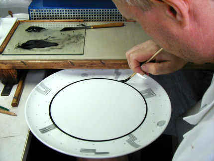 Hörgeschichte: Der Porzellanmaler Izidor Stern schreibt Ihren Namen!, Deutsch