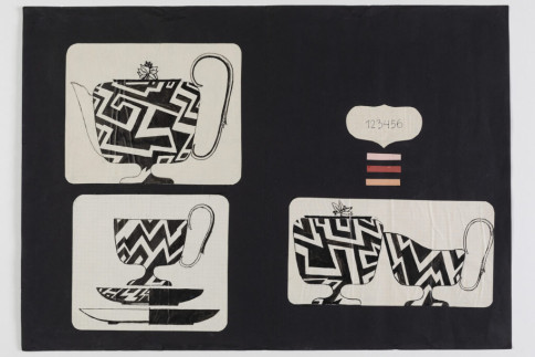 Entwurf: Teeservice auf Standfüßen